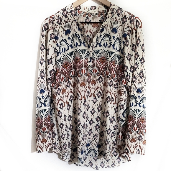 About A Girl Boho Aztec Print Tab Sleeve Top - Picture 1 of 9